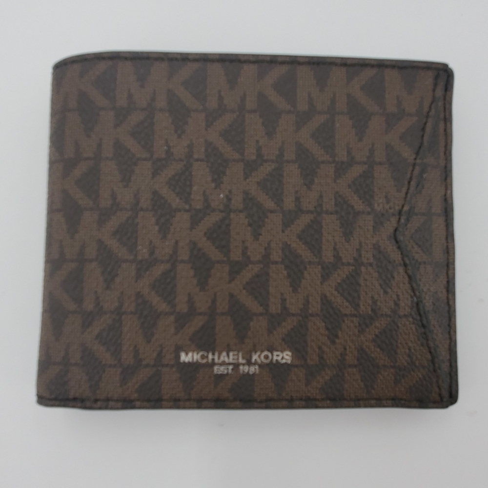 ๐ Michael Kors Billfold with ID Credit Card Gift Set - Picture 5 of 8